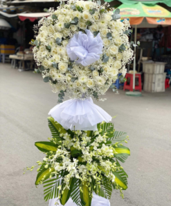 Kệ hoa viếng hiện đại tone Trắng