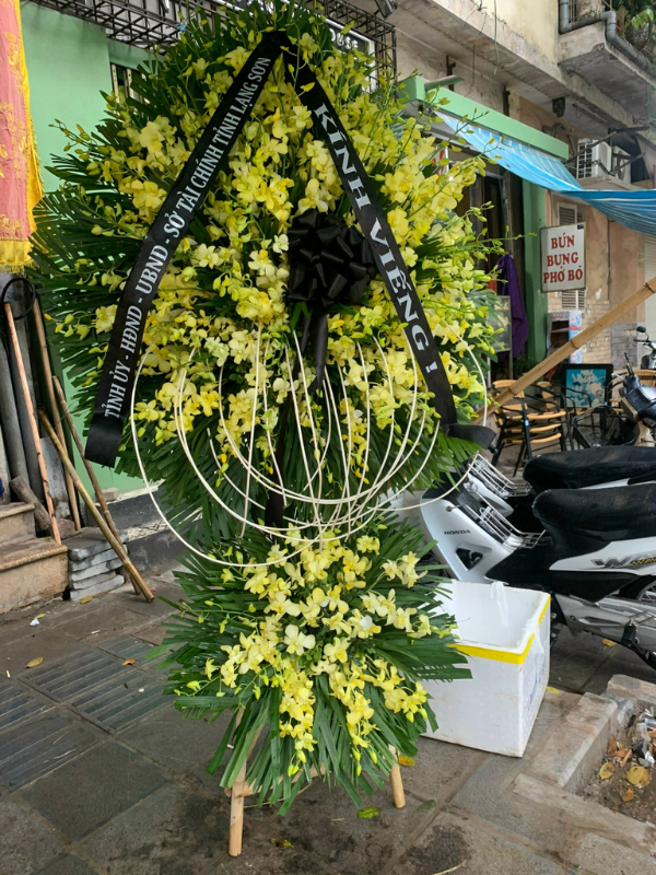 Lẵng hoa Lan VIP kính viếng Lẵng hoa Lan VIP kính viếng