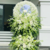 Kệ hoa viếng hiện đại tone Trắng