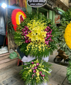 Hoa Lan tang lễ