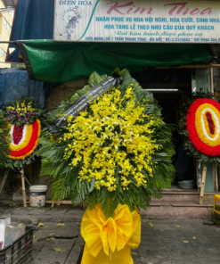 Vòng hoa tang lễ truyền thống giá rẻ