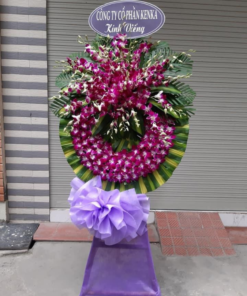 Lẵng hoa Nguyệt Quế