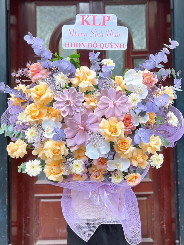 Lẵng hoa hồng hiện đại